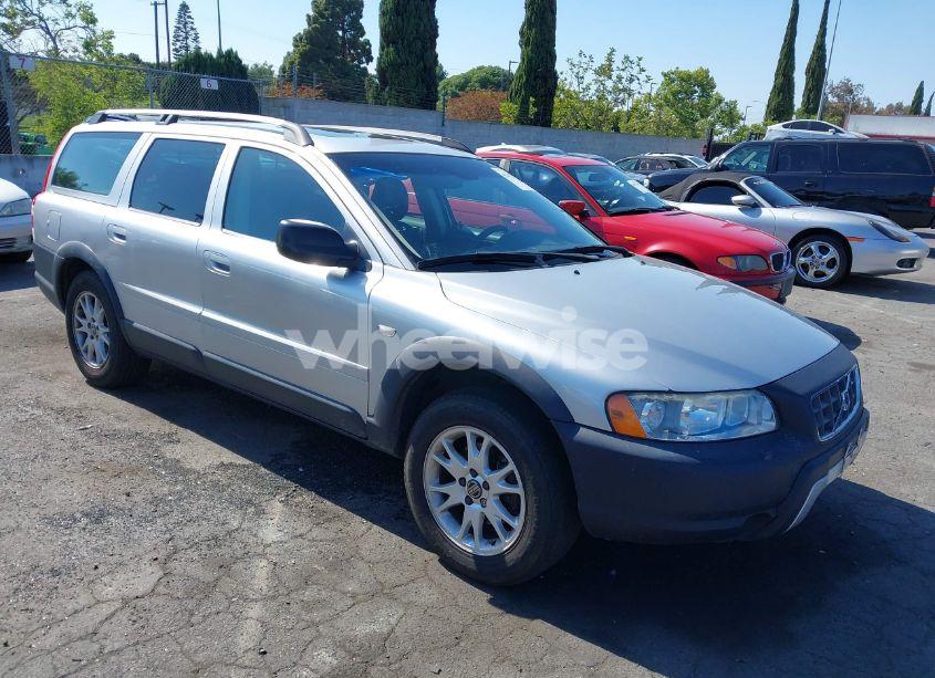 2005 Volvo Xc70 2.5T AWD (VIN YV1SZ592551176957) main photo