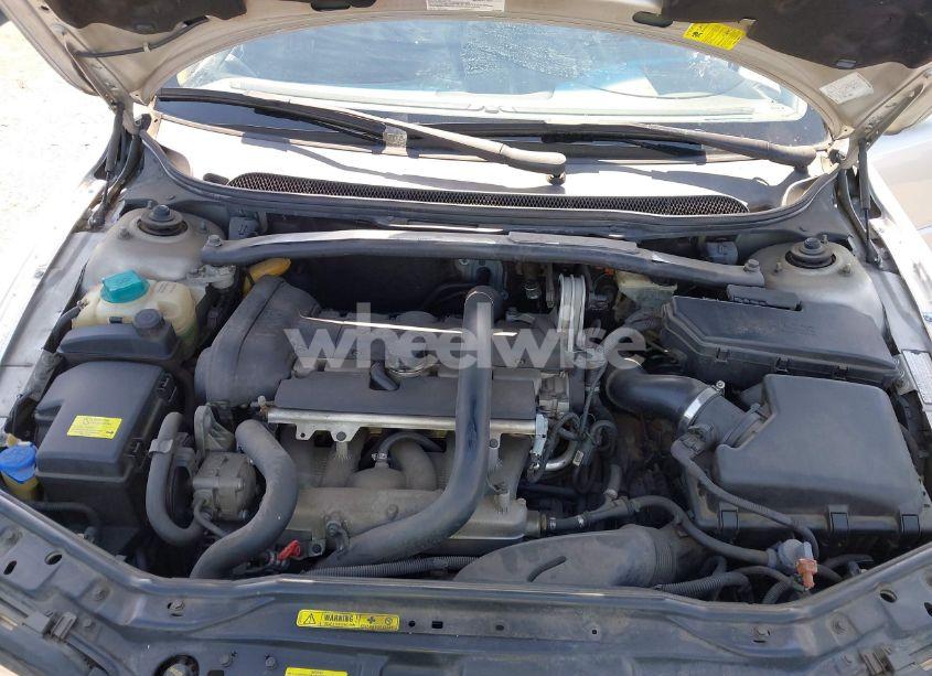 Photo 10 of 2005 Volvo Xc70 2.5T AWD (VIN YV1SZ592551176957)