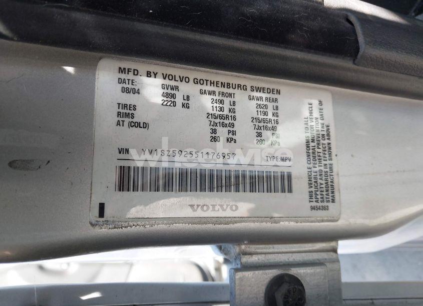 Photo 9 of 2005 Volvo Xc70 2.5T AWD (VIN YV1SZ592551176957)