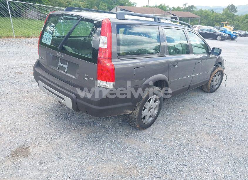 Photo 4 of 2005 Volvo Xc70 2.5T AWD (VIN YV1SZ592751180346)