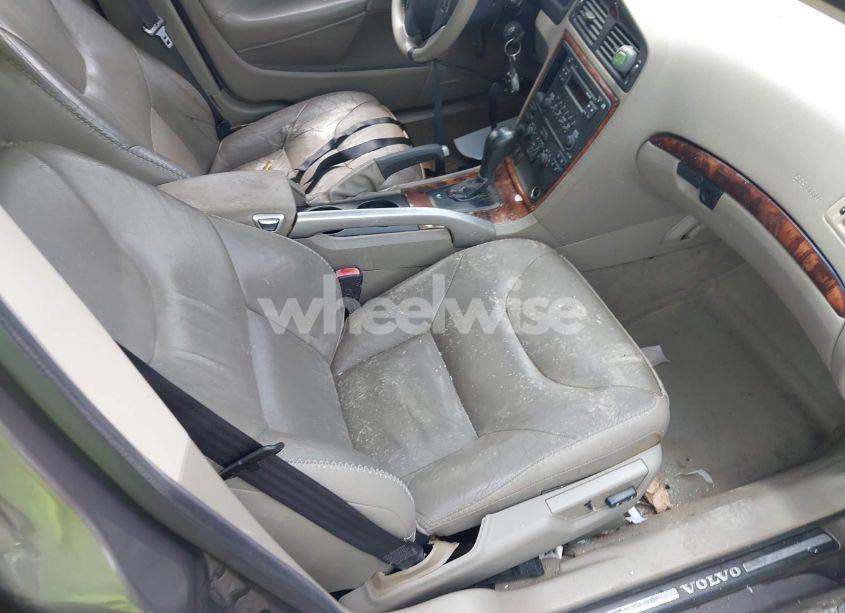 Photo 5 of 2005 Volvo Xc70 2.5T AWD (VIN YV1SZ592751180346)