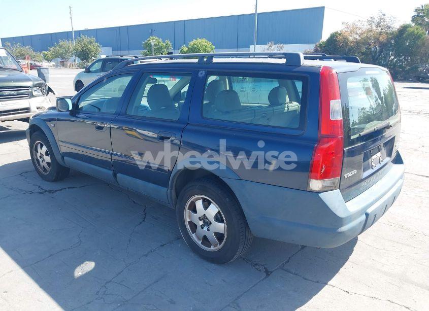 Photo 3 of 2003 Volvo Xc70 2.5T (VIN YV1SZ59H231101084)