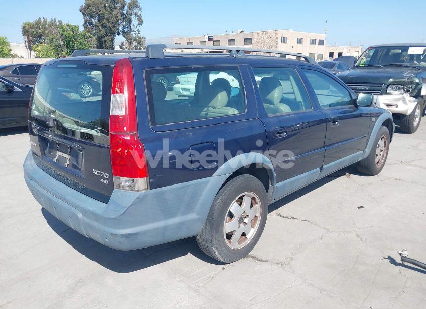 Photo 4 of 2003 Volvo Xc70 2.5T (VIN YV1SZ59H231101084)