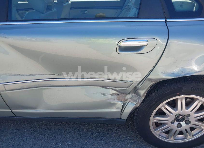 Photo 6 of 2004 Volvo S80 2.5T (VIN YV1TH59HX41360415)