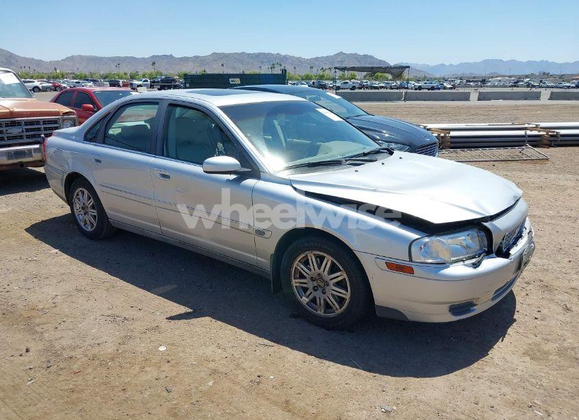 2004 Volvo S80 2.5T (VIN YV1TS59H741372040) main photo