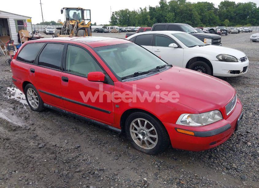 2001 Volvo V40 A/SPORT EDITION (VIN YV1VW295X1F632284) main photo