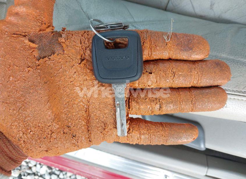 Photo 11 of 2001 Volvo V40 A/SPORT EDITION (VIN YV1VW295X1F632284)