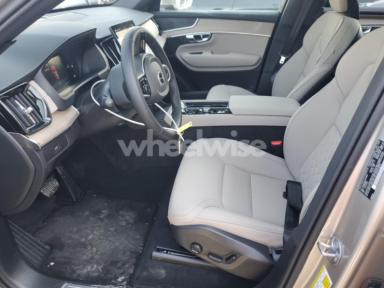 Photo 7 of 2025 VOLVO XC90 PLUS (VIN YV4062JB7S1380863)