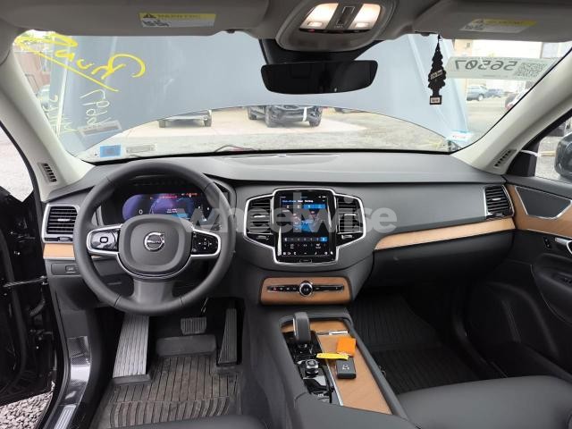 Photo 3 of 2025 VOLVO XC90 PLUS (VIN YV4062PE6S1306044)