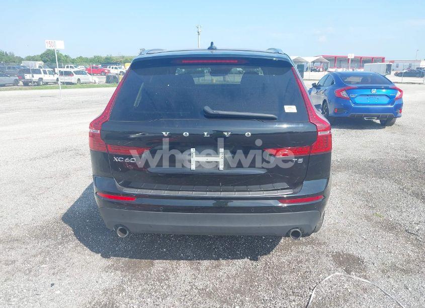 Photo 17 of 2021 Volvo Xc60 T5 MOMENTUM (VIN YV4102DK2M1715161)