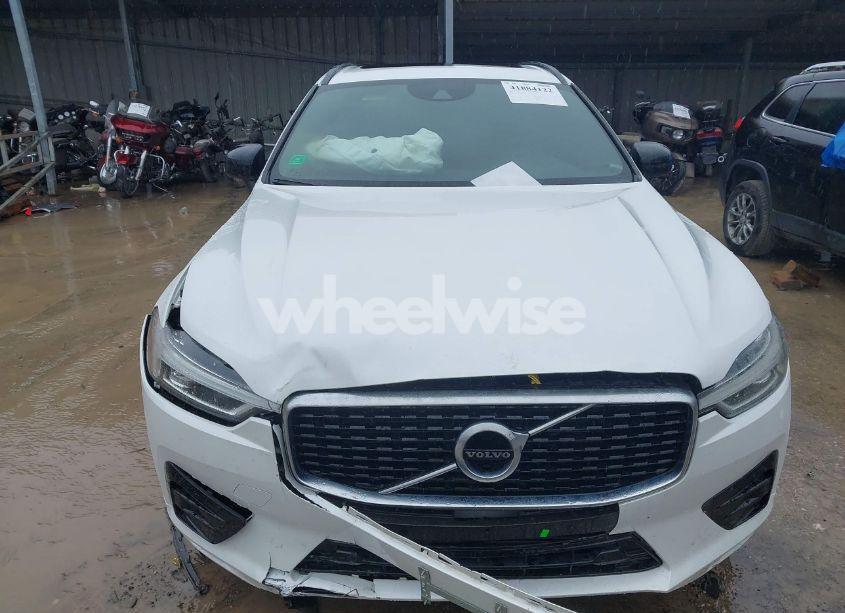 Photo 12 of 2020 Volvo Xc60 T5 R-DESIGN (VIN YV4102DM7L1508507)