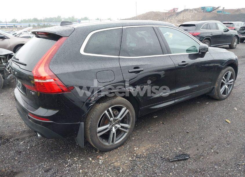 Photo 6 of 2021 Volvo Xc60 T5 MOMENTUM (VIN YV4102RK0M1675302)