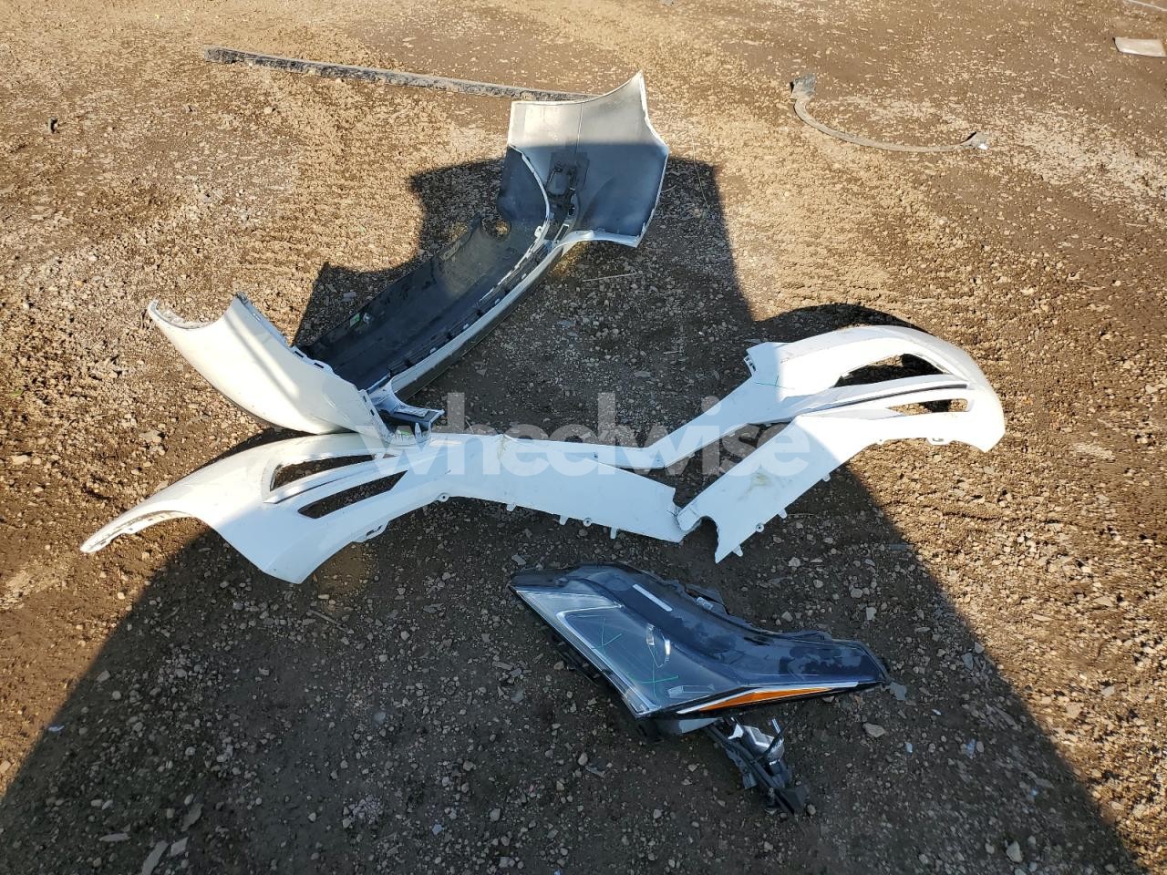 Photo 12 of 2021 VOLVO XC60 T5 MOMENTUM (VIN YV4102RK5M1759177)