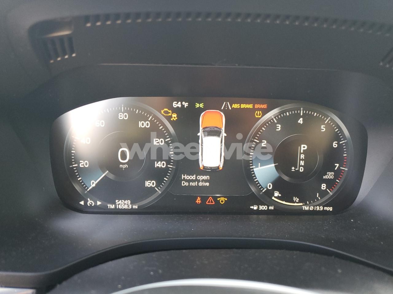 Photo 9 of 2021 VOLVO XC60 T5 MOMENTUM (VIN YV4102RK5M1759177)