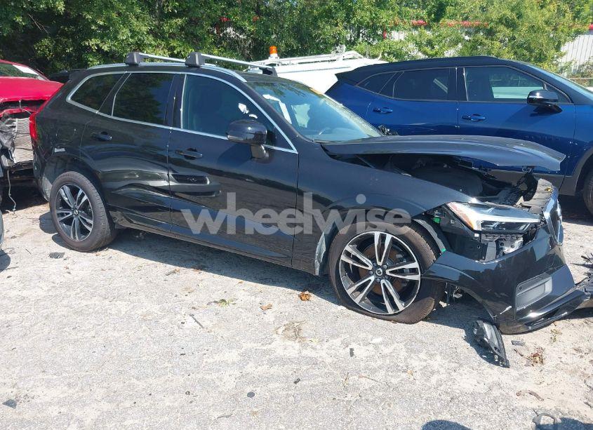 2021 Volvo Xc60 T5 MOMENTUM (VIN YV4102RK7M1881622) main photo