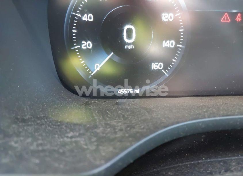 Photo 15 of 2021 Volvo Xc60 T5 MOMENTUM (VIN YV4102RK7M1881622)