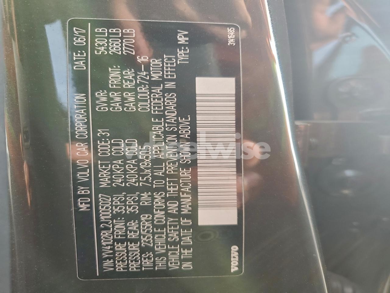 Photo 13 of 2018 VOLVO XC60 T5 INSCRIPTION (VIN YV4102RL2J1005027)