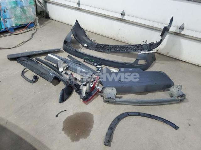 Photo 6 of 2018 VOLVO XC60 T5 INSCRIPTION (VIN YV4102RL8J1096241)