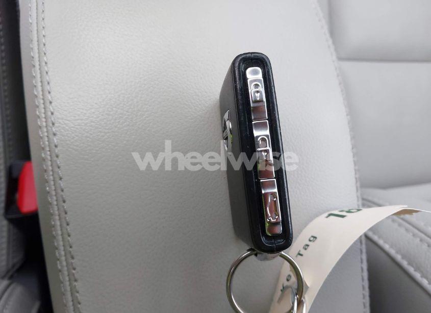 Photo 11 of 2021 Volvo Xc40 T5 MOMENTUM (VIN YV4162UK0M2469977)