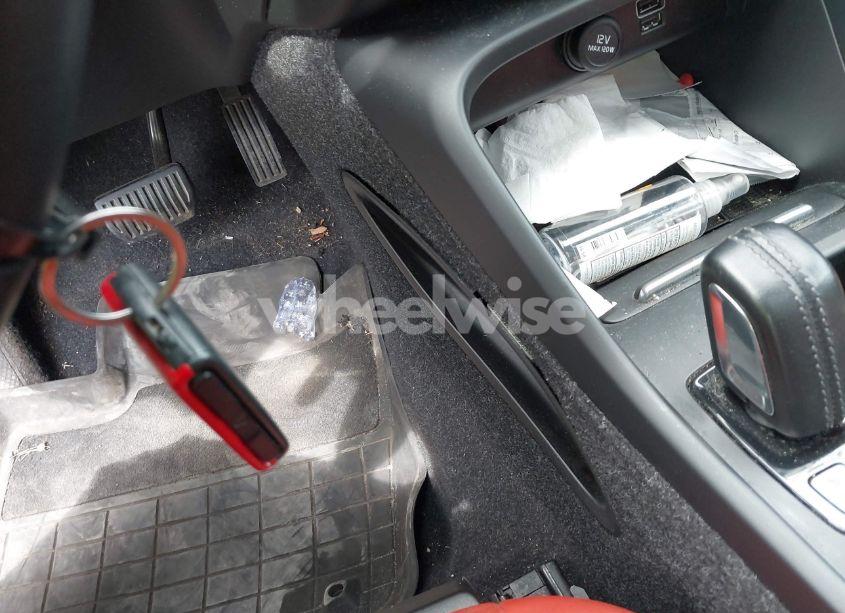 Photo 11 of 2019 Volvo Xc40 T5 MOMENTUM (VIN YV4162UK1K2052266)