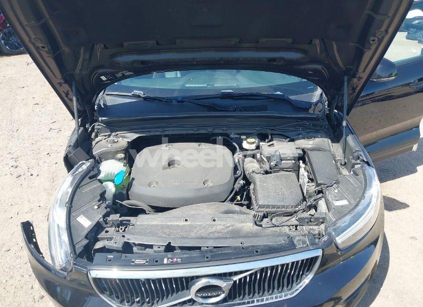 Photo 10 of 2021 Volvo Xc40 T5 MOMENTUM (VIN YV4162UK3M2415542)
