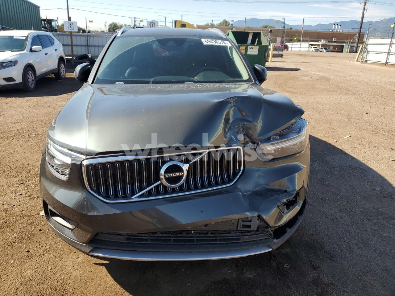Photo 5 of 2019 VOLVO XC40 T5 INSCRIPTION (VIN YV4162ULXK2063386)