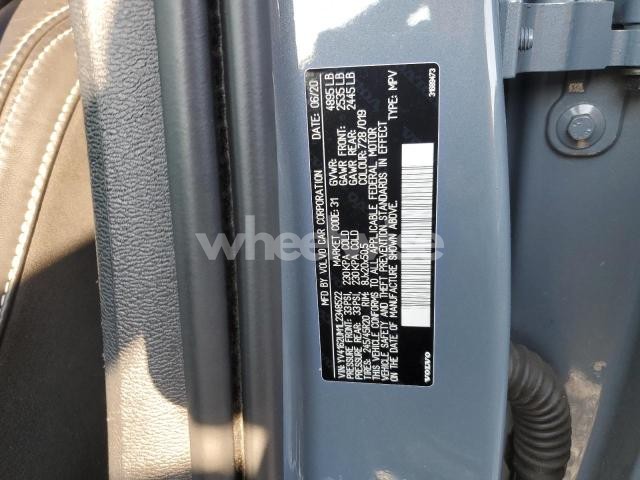 Photo 5 of 2020 VOLVO XC40 T5 R-DESIGN N/A (VIN YV4162UM1L2348522)