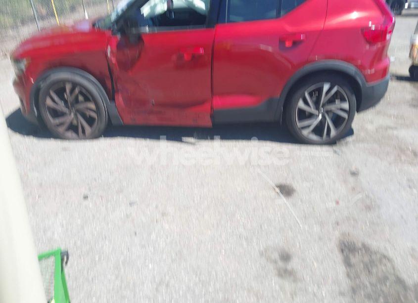 Photo 15 of 2019 Volvo Xc40 T5 MOMENTUM/T5 R-DESIGN (VIN YV4162XZ9K2019184)