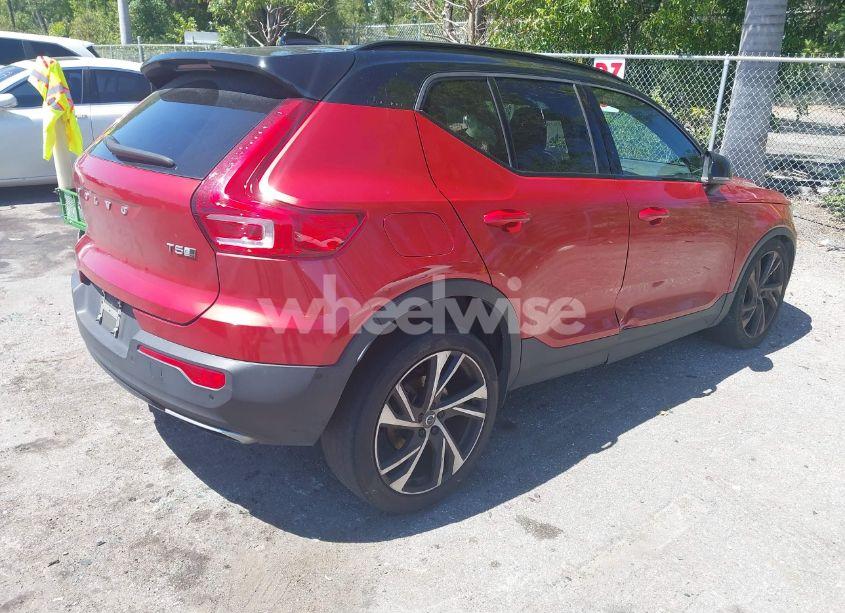 Photo 4 of 2019 Volvo Xc40 T5 MOMENTUM/T5 R-DESIGN (VIN YV4162XZ9K2019184)