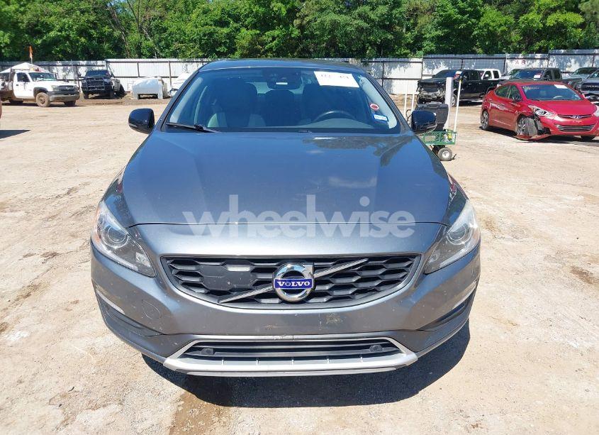 Photo 12 of 2016 Volvo S60 CROSS COUNTRY T5 PLATINUM (VIN YV4612UM0G2000284)