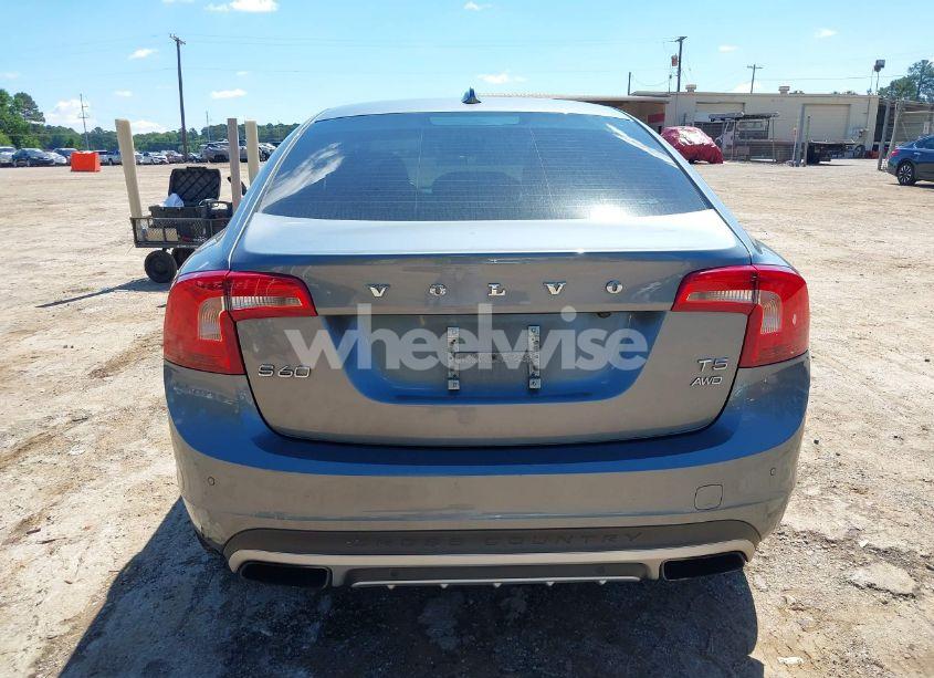 Photo 16 of 2016 Volvo S60 CROSS COUNTRY T5 PLATINUM (VIN YV4612UM0G2000284)