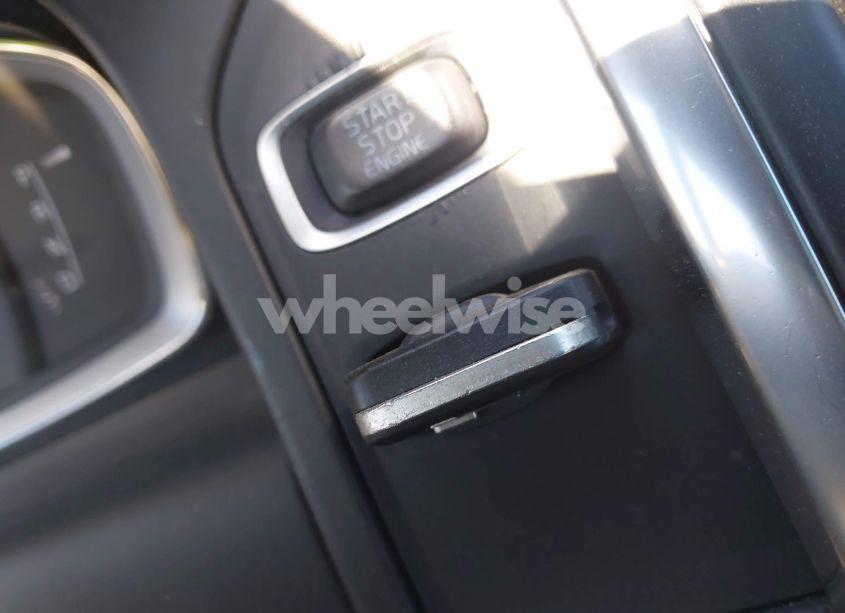 Photo 11 of 2015 Volvo Xc60 T6 (VIN YV4902RK6F2740539)