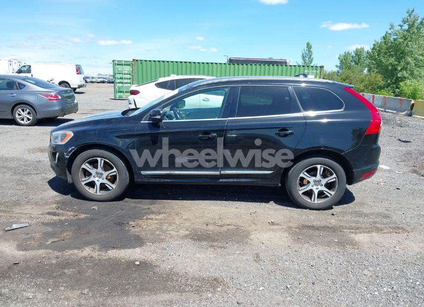 Photo 6 of 2015 Volvo Xc60 T6 (VIN YV4902RK6F2740539)