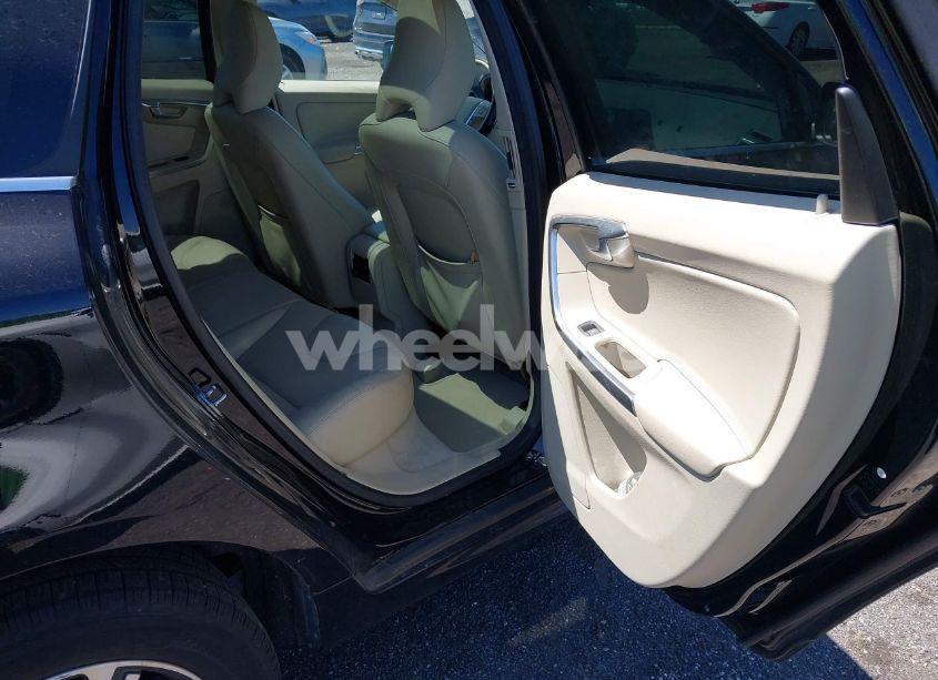 Photo 8 of 2015 Volvo Xc60 T6 (VIN YV4902RK6F2740539)