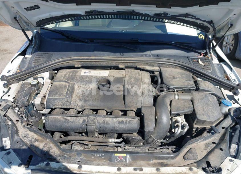 Photo 10 of 2011 Volvo Xc60 3.2/3.2 R-DESIGN (VIN YV4940DL2B2155637)