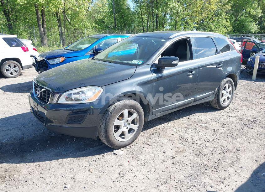 Photo 2 of 2011 Volvo Xc60 3.2 (VIN YV4940DZ9B2219967)
