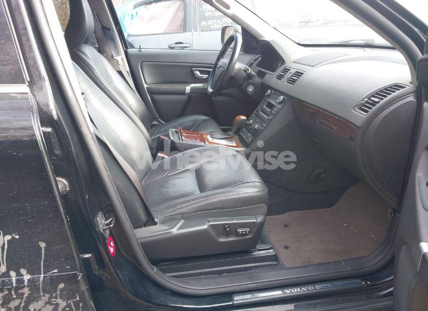 Photo 5 of 2014 Volvo Xc90 3.2 (VIN YV4952CZ2E1688838)