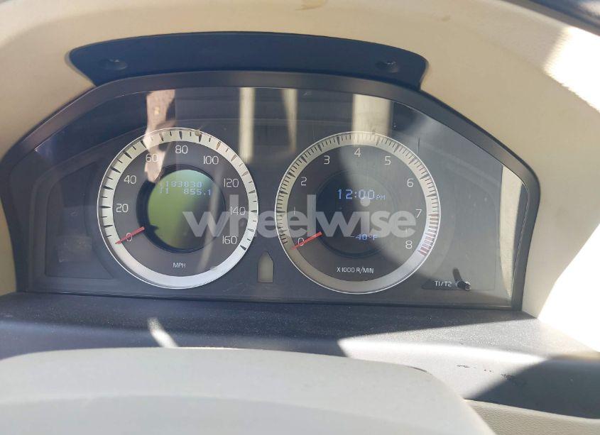 Photo 7 of 2010 Volvo Xc70 3.2 (VIN YV4982BZ4A1081942)