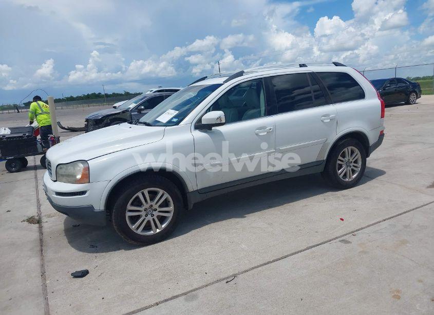 Photo 2 of 2010 Volvo Xc90 3.2 (VIN YV4982CY9A1565689)
