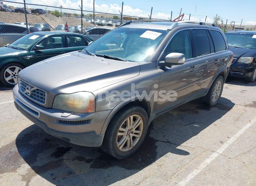 Photo 2 of 2010 Volvo Xc90 3.2 (VIN YV4982CZ2A1549729)