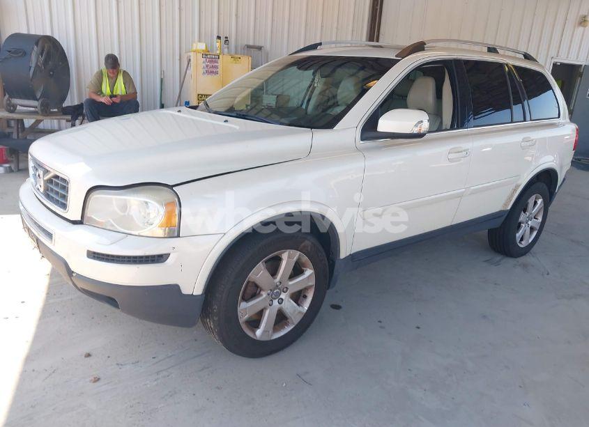 Photo 2 of 2010 Volvo Xc90 3.2 (VIN YV4982CZ9A1560632)
