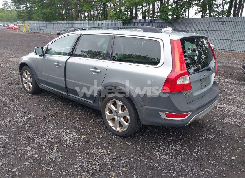 Photo 3 of 2010 Volvo Xc70 T6 (VIN YV4992BZ1A1089929)
