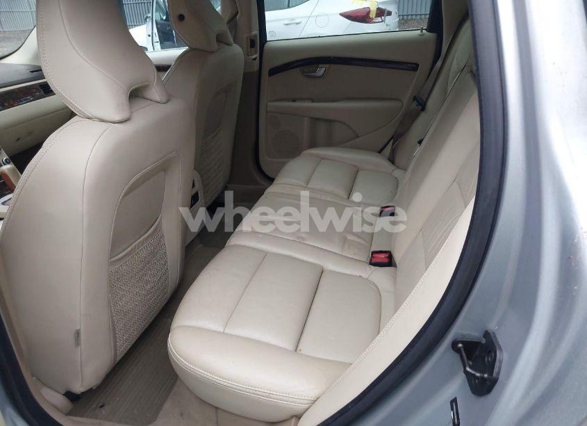 Photo 8 of 2010 Volvo Xc70 T6 (VIN YV4992BZ1A1089929)