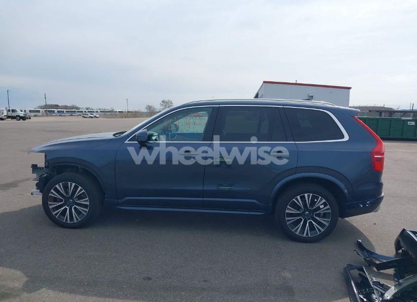 Photo 15 of 2021 Volvo Xc90 T6 MOMENTUM 6 PASSENGER (VIN YV4A221K6M1689257)