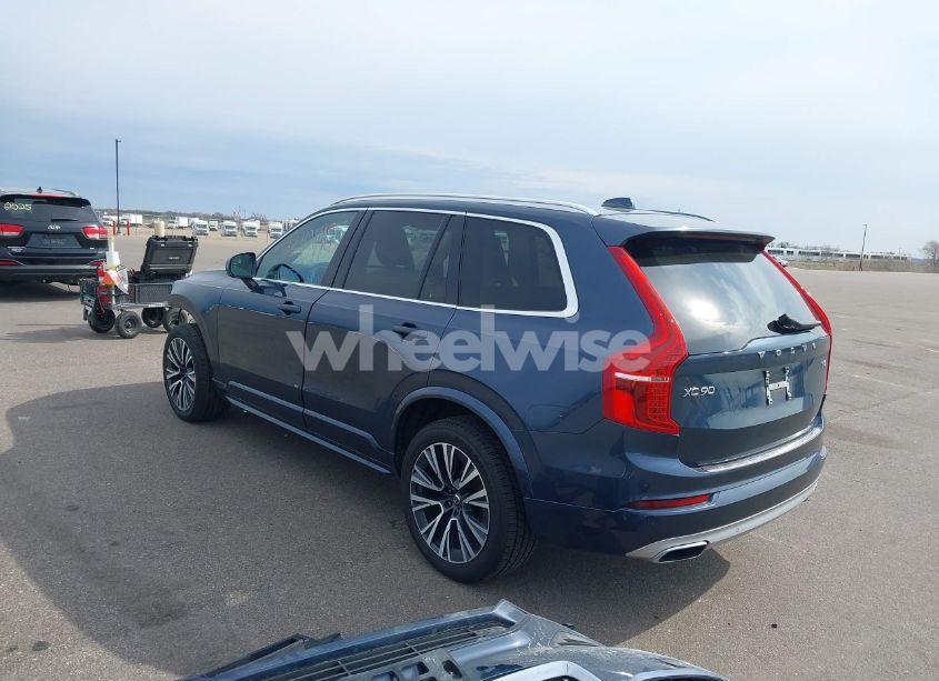 Photo 3 of 2021 Volvo Xc90 T6 MOMENTUM 6 PASSENGER (VIN YV4A221K6M1689257)