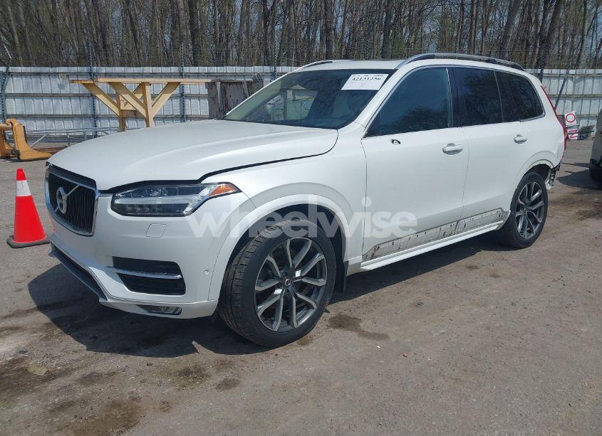 Photo 2 of 2016 Volvo Xc90 T6 MOMENTUM (VIN YV4A22PK1G1088978)
