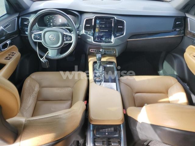 Photo 3 of 2018 VOLVO XC90 T6 (VIN YV4A22PK1J1211895)