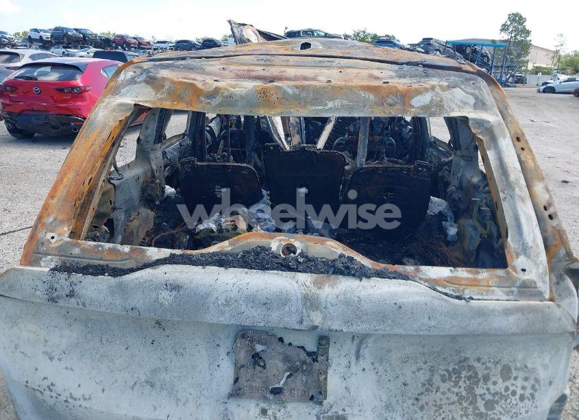 Photo 13 of 2021 Volvo Xc90 T6 MOMENTUM 7 PASSENGER (VIN YV4A22PK1M1763787)