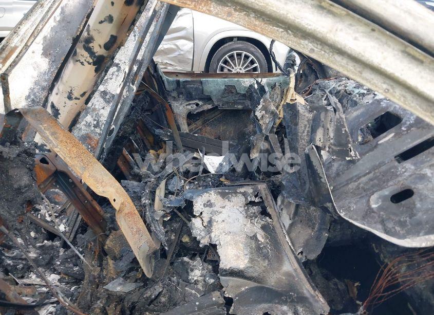 Photo 5 of 2021 Volvo Xc90 T6 MOMENTUM 7 PASSENGER (VIN YV4A22PK1M1763787)