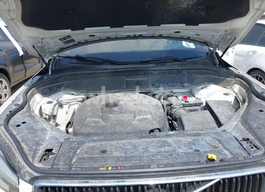 Photo 10 of 2017 Volvo Xc90 T6 MOMENTUM (VIN YV4A22PK2H1145660)